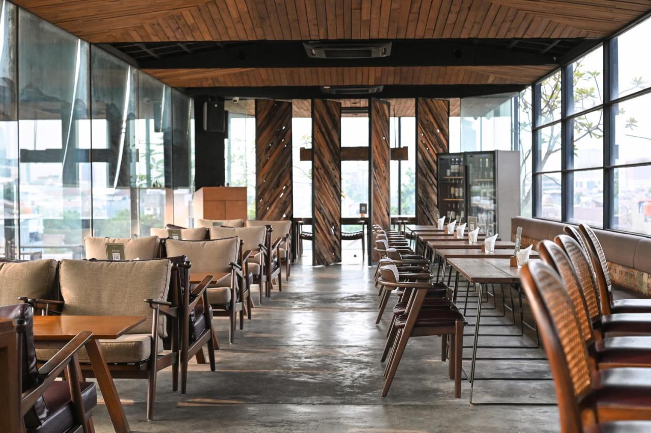 Miers Kuningan, Artotel Curated Jakarta Buitenkant foto